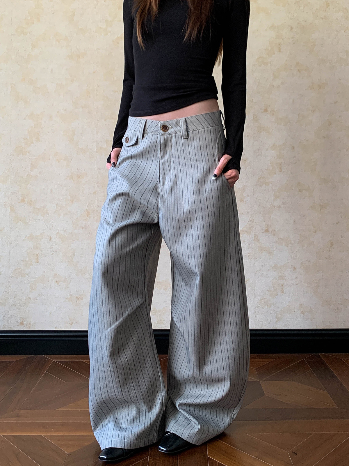 Tailored Trouser Wide - アメリカンストリートスタイル メンズ＆レディース ナイフプリーツ ワイドレッグ カジュアルパンツ 縦縞