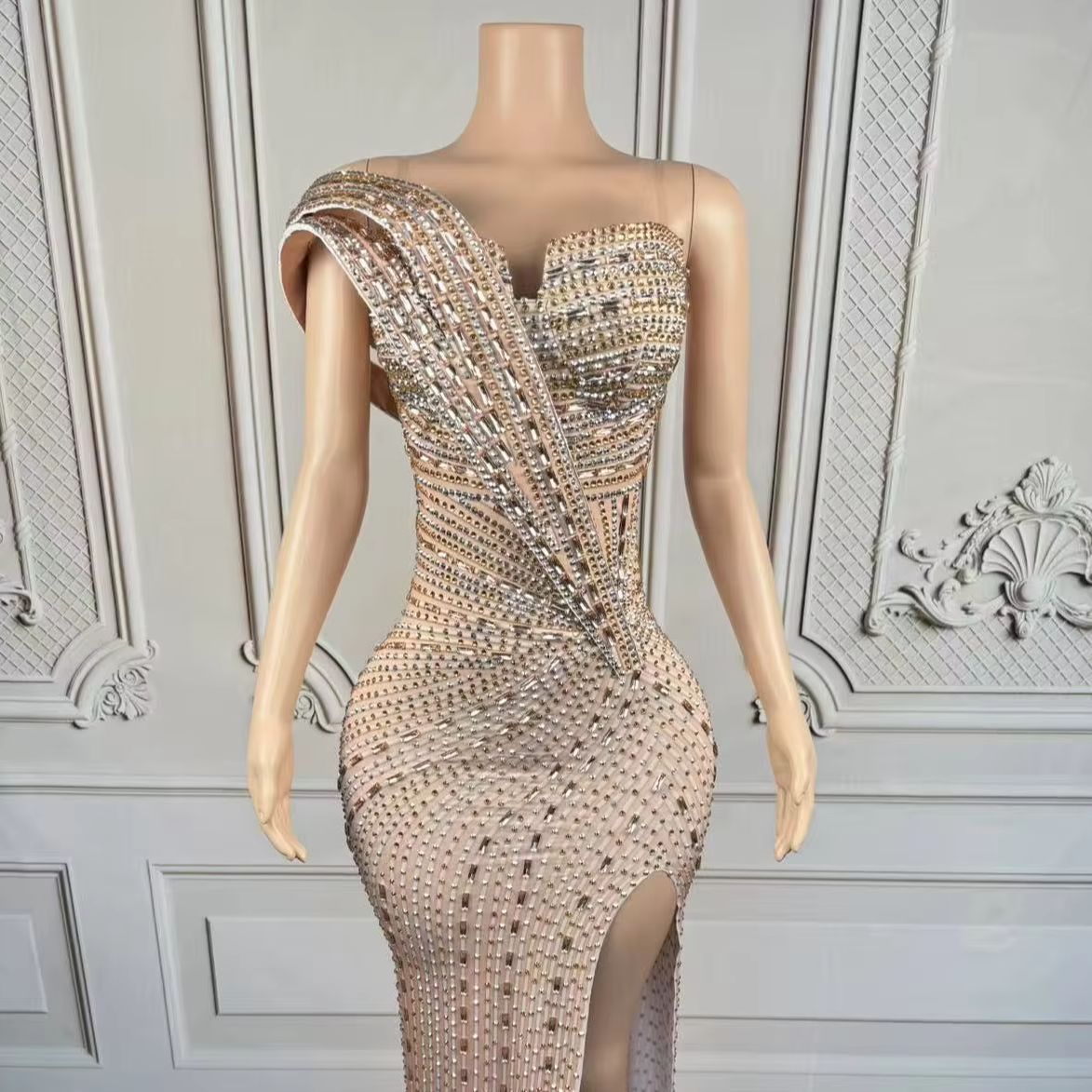 Xiangbin キラキラクリスタルフォーマルロングドレスオ - Women Formal Wear For Graduation のレビューと価格