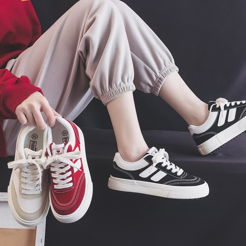 新作レディースボードシューズ デザイナーバックルストラップ  - Women'S Formal Wear With Sneakers のレビューと価格