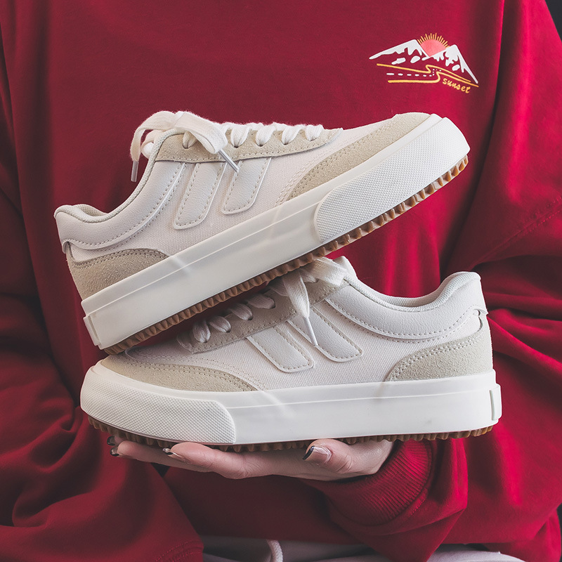 新作レディースボードシューズ デザイナーバックルストラップ  - Women'S Formal Wear With Sneakers のレビューと価格