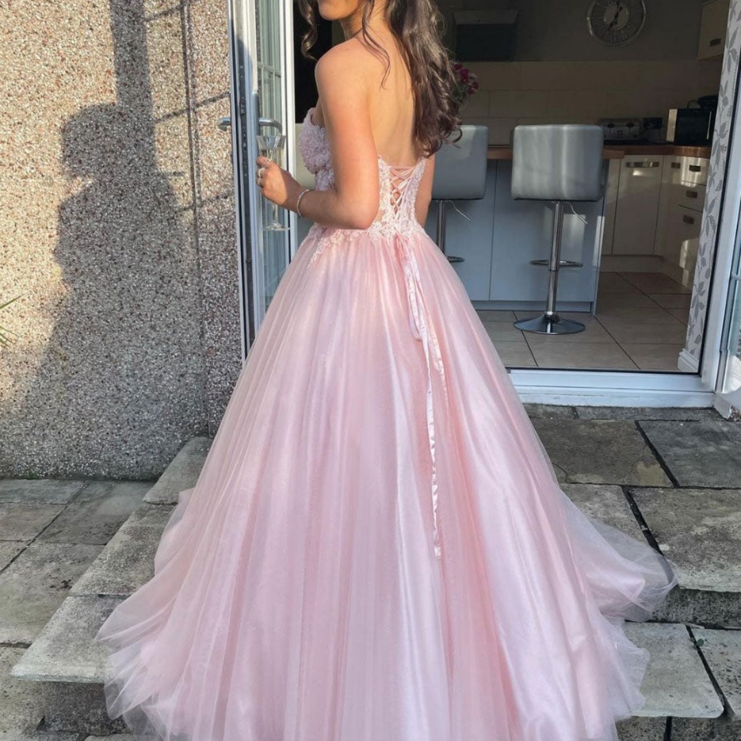 ベラカスタムピンクストラップレスレースプロムドレスパーティー - Women Formal Wear For Graduation のレビューと価格