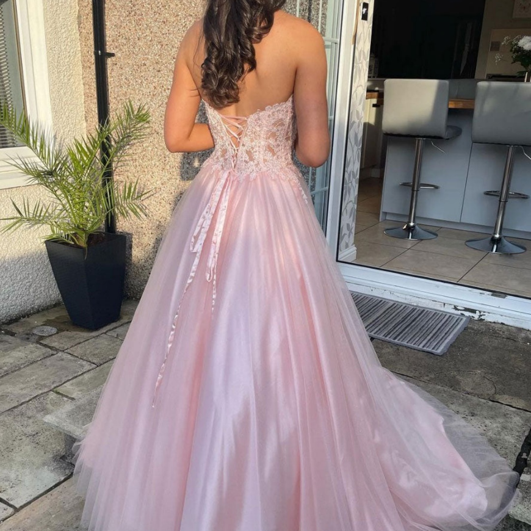 ベラカスタムピンクストラップレスレースプロムドレスパーティー - Women Formal Wear For Graduation のレビューと価格
